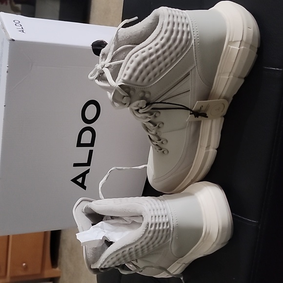 Also size 10 brand new - Picture 1 of 3